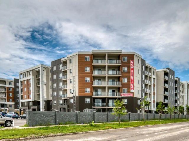 Skyview Place — Summit