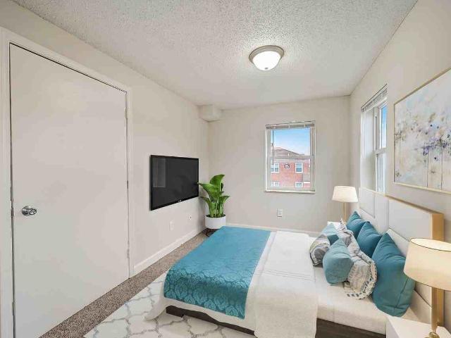 SkyView 2 Bedroom Apartment for Rent at 1755 S 20th St, Columbus, OH 43207 Vasser Village