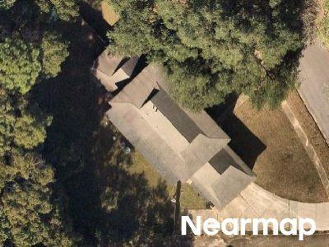 Skywood Dr