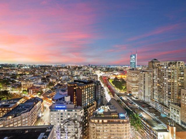 Sky High Luxury | Grand Double Storey Penthouse with Iconic Sydney Views