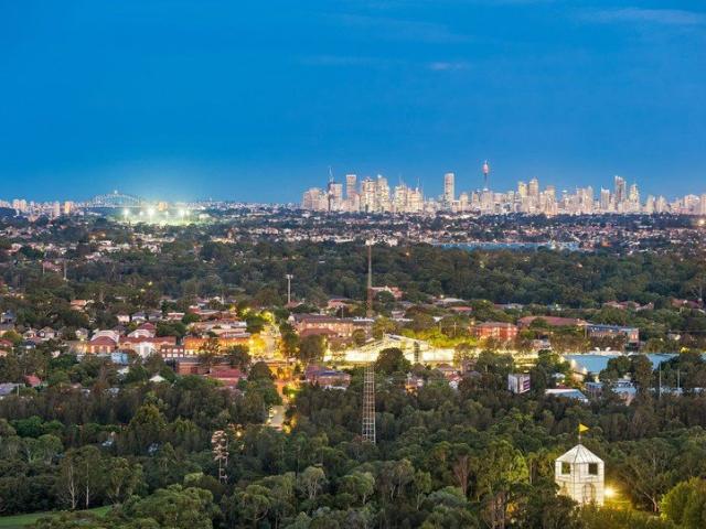 Sky High Luxury with Breathtaking Views in Australia Tower