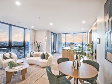 Sky High Luxury With Newcastle At Your Feet