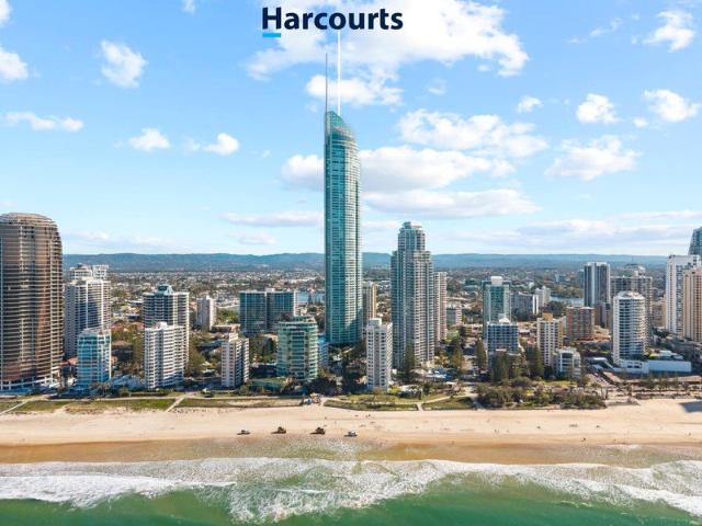 Sky High Luxury with Panoramic Ocean & Skyline Views