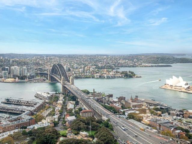 Unparalleled Luxury Living Above Sydney Harbour