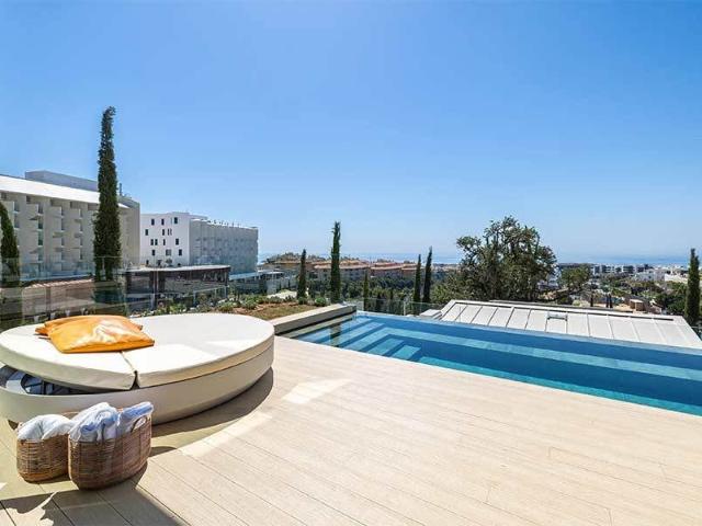 Sky Villa Apartamento en Higueron North Residences. Este des. 280m² Benalmadena costa