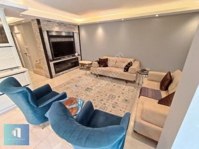 Sky'dan Havuzlu Ve Güvenlikli Sitede Kiralık Lüks 4+1 Daire
