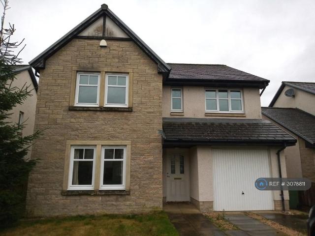 Skye Crescent, Crieff, PH7 4 bed detached house to rent £1,525 pcm £352 pw