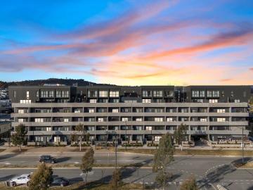 Kinlyside, Yass Valley, Victoria - Balcony
