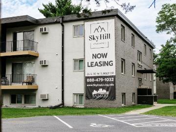 SkyHill Apartments 2 Bedroom Apartment for Rent at 30 Sunset Dr E, Champlin, MN 55316