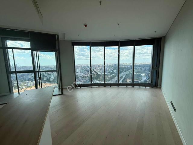 Skyland İstanbul Satılık 1+1 Citizenship Ready