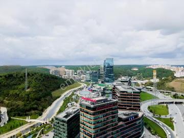 Skyland İstanbul'da Şehrin Zirvesinde Satılık 2+1 Rezidans