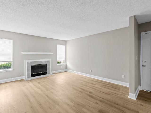 Skyland Pointe 2 Bedroom Apartment for Rent at 4527 18th Ave E, Tuscaloosa, AL 35405