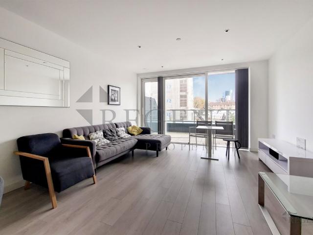 Skyline Apartments, Woodbery Down N4, 2 bed flat to rent, £3,000 pcm | PrimeLocation