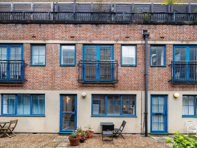 Skyline Court, Grange Yard, London SE1, 1 bed maisonette to rent, £2,145 pcm | PrimeLocation