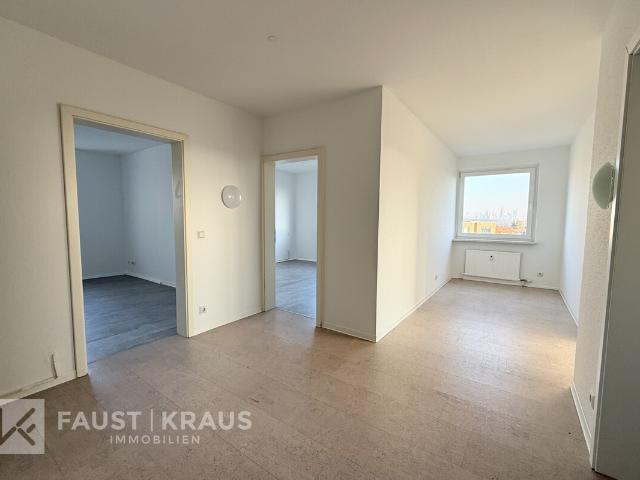 Skyline Fernblick! 3 Zimmer Eigentumswohnung mit besonderer Aussicht