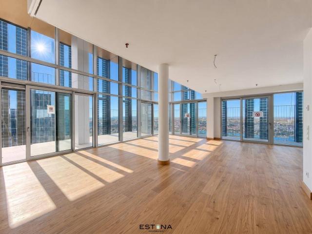 Skyline Living at its Best | DC 2 Penthouse im 51. Stock mit einzigartiger Aussicht