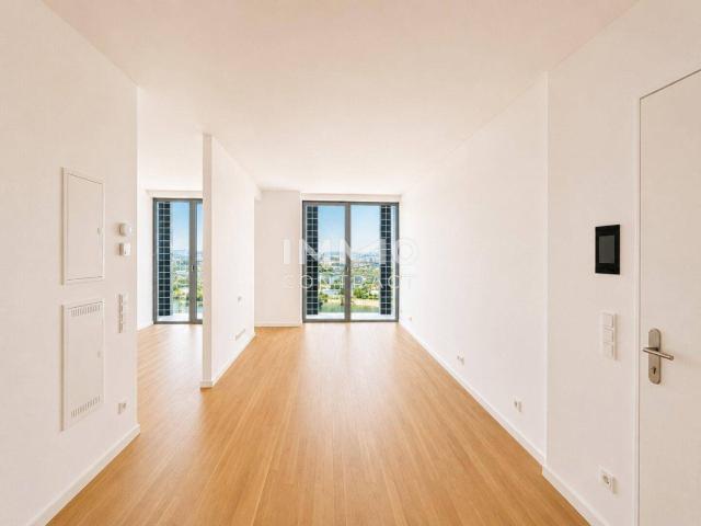 Skyline Loft South – Design Loft im DC2 Tower mit 10 m² Loggia & City Blick DC2