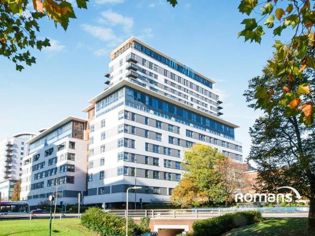 Skyline Plaza, Alencon Link, Alencon. 1 bed flat to rent £1,150 pcm £265 pw