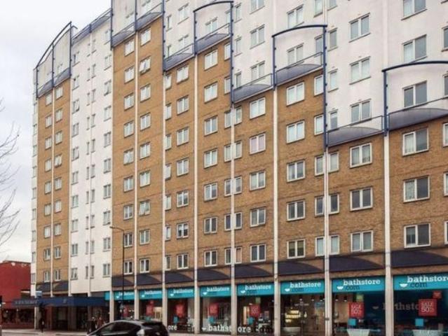 Skyline Plaza, 80 Commercial Road, London E1, 2 bed flat to rent, £1,900 pcm | PrimeLocation
