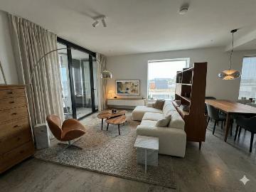 Skyline Residenz: Möbliert mit Traumblick, Frankfurt Amsterdam Apartments for Rent