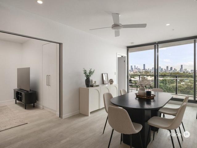 Skyline Views and Resort Inspired Living at Coorparoo Square