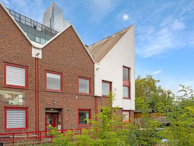 Skylines Village, Limeharbour E14, Property to rent, £2,059 pcm | PrimeLocation