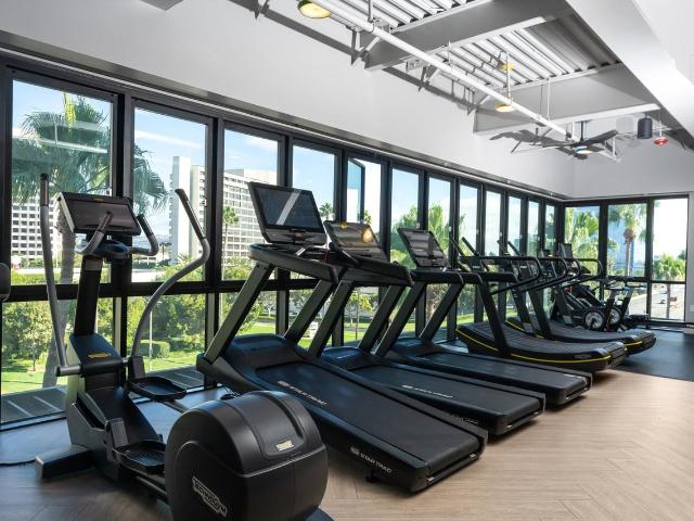 Skyloft 2 Bedroom Apartment for Rent at 2700 Main St, Irvine, CA 92614 Irvine Business Complex