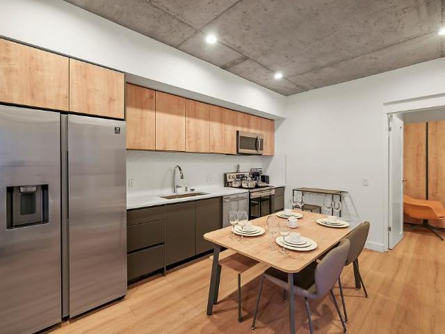 Skylux on Wilshire Studio Apartment for Rent at 1027 Wilshire Blvd, Los Angeles, CA 90017 Downtown Los Angeles