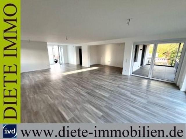 SH Stukenbrock  138 m² Wohnung, sehr großzügig und in attraktiver Lage