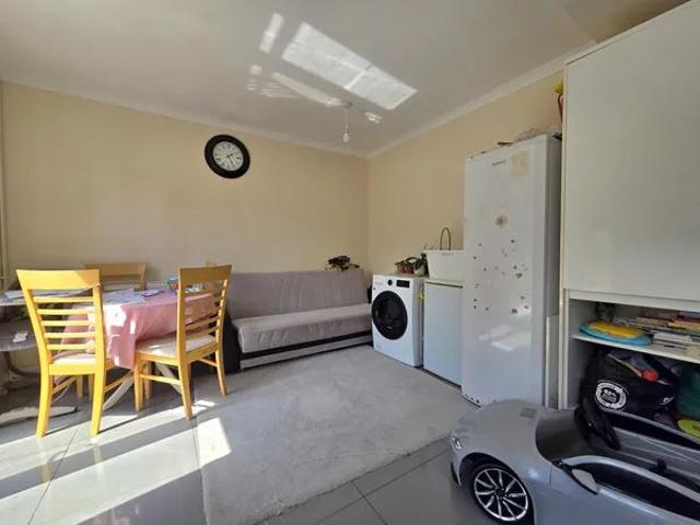 Shottenden Road, Gillingham. ME7