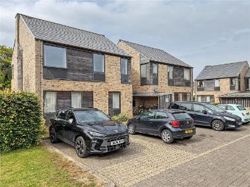 Showground Close, Trumpington, Cambridge, Cambridgeshire CB2, 2 bed flat to rent, £1,630 pcm | PrimeLocation