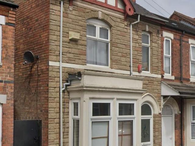 Shobnall Street, Burton Upon Trent DE14, 6 bed terraced house to rent, £1,300 pcm | PrimeLocation