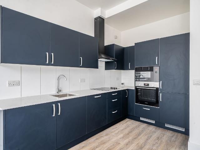Shoot Up Hill, London NW2, 1 bed flat to rent, £2,000 pcm | PrimeLocation