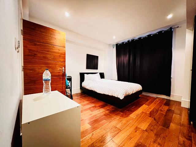 Shoot Up Hill, London NW2, 2 bed flat to rent, £7,583 pcm | PrimeLocation
