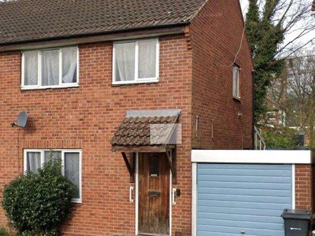 Shooters Close, Birmingham B5 3 bed terraced house to rent £1,400 pcm £323 pw