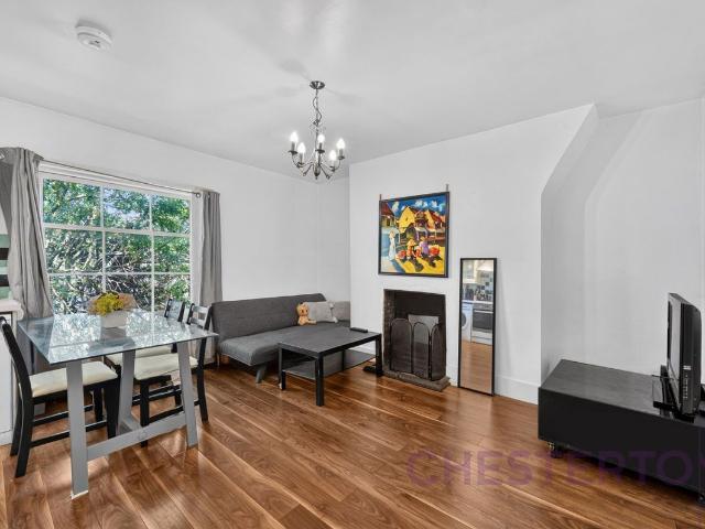 Shooters Hill Road, Blackheath SE3, 2 bed flat to rent, £2,100 pcm | PrimeLocation