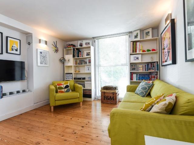 Shooters Hill Road, Blackheath, London SE3, 1 bed flat to rent, £1,450 pcm | PrimeLocation