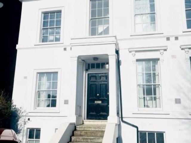Shooters Hill Road, London SE3, 2 bed flat to rent, £2,100 pcm | PrimeLocation
