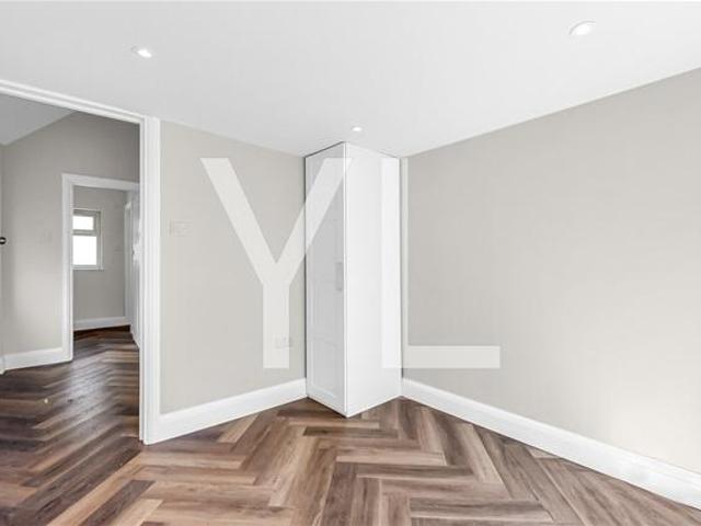 Shooters Hill Road, London 1 bed flat to rent £1,450 pcm £335 pw