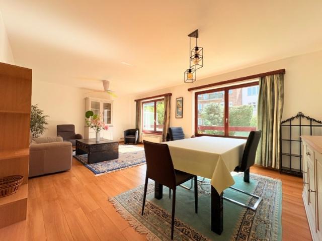 Shopping Woluwe Superbe appartement 2 ch meublé Woluwe saint lambert