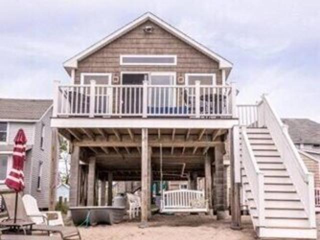 Shore Rd, Clinton, Home For Sale