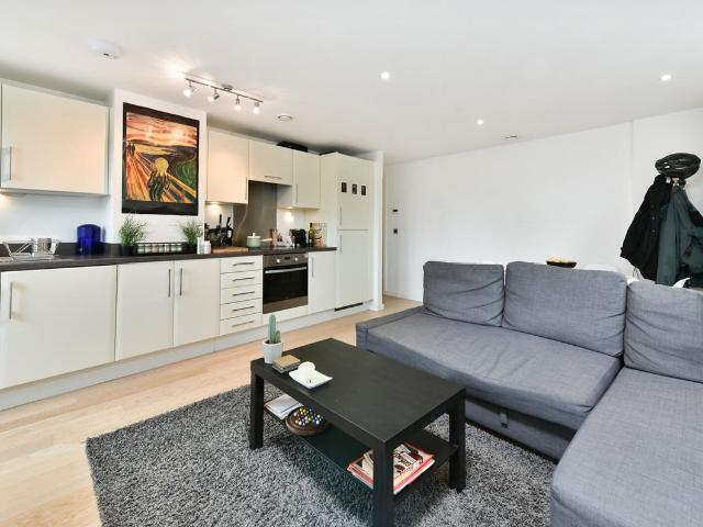 Shoreditch Heights, Britannia Walk, Islington, London N1, 2 bed flat to rent, £3,250 pcm | PrimeLocation