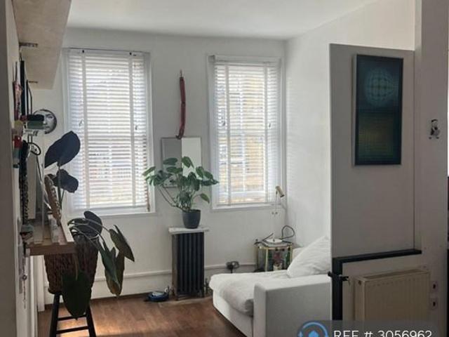 Shoreditch High Street, London, E1 1 bed flat to rent £2,900 pcm £669 pw