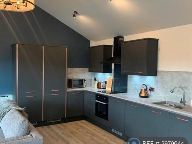 Shoreham By Sea, Shoreham, BN43 1 bed in a house share to rent £700 pcm £162 pw