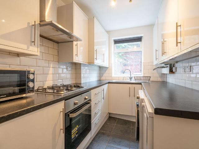 Shoreham Street, Sheffield S2, 5 bed semi detached house to rent, £507 pppm | PrimeLocation