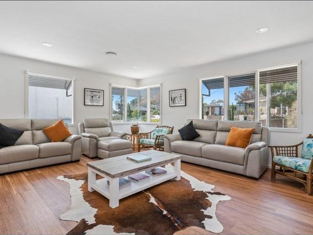 Short Term Fully Furnished Home