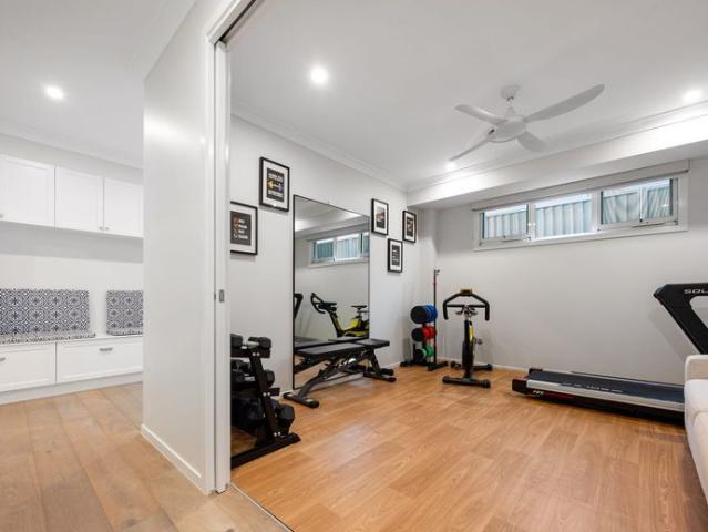 SHORT TERM LEASE OPTION