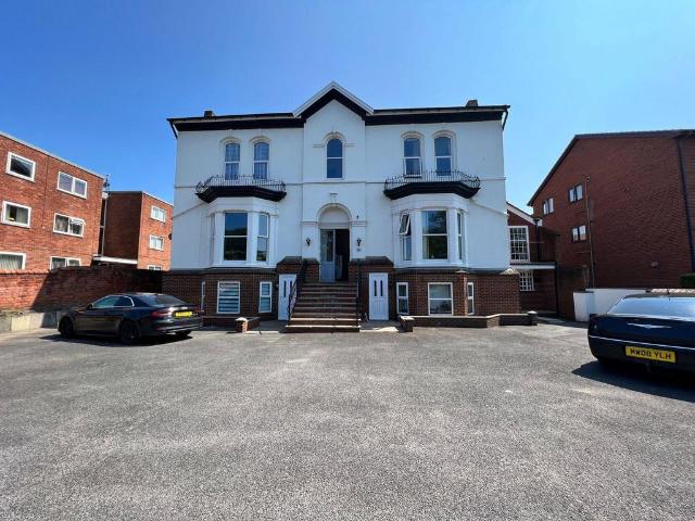 Short Term Let Park Crescent. 2 bed townhouse to rent £2,700 pcm £623 pw