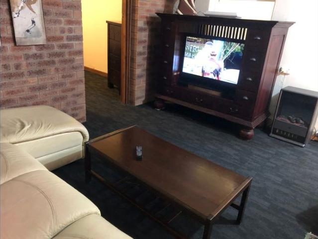 SHORT TERM RENTAL Furnished Fully Equipped Accommodation Available