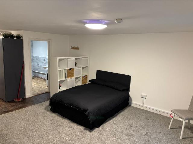 Short Wyre Street, Colchester CO1, Studio to rent, £1,000 pcm | PrimeLocation
